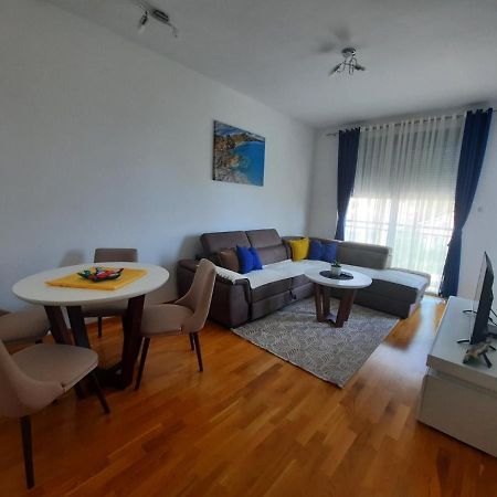 Lux Apartment Talija Будва Екстериор снимка